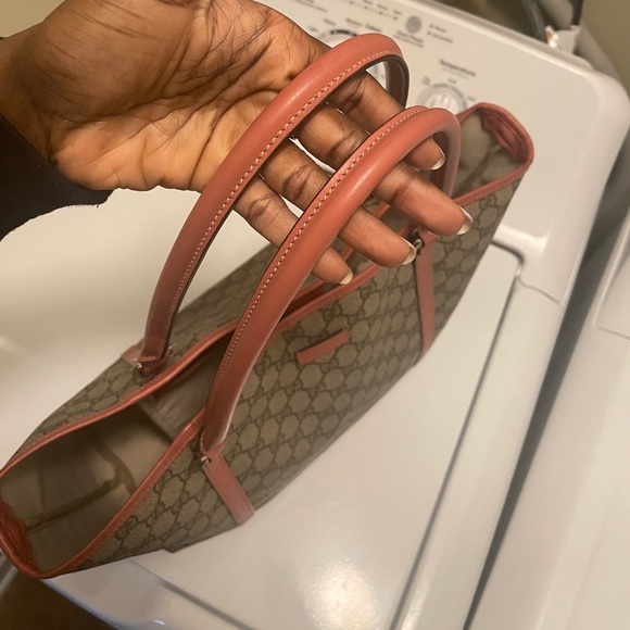 Gucci Gg Supreme Leather Trim Tote - Picture 11 of 15